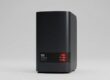 Ön panelinde kırmızı göstergeleri yanan WD My Cloud EX2 Ultra NAS cihazı