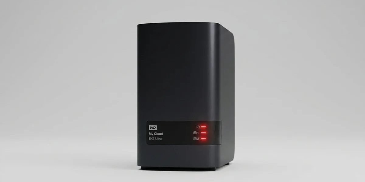 wd-my-cloud-kirmizi-isik-veri-kurtarma-t9ngg8 Ön panelinde kırmızı göstergeleri yanan WD My Cloud EX2 Ultra NAS cihazı